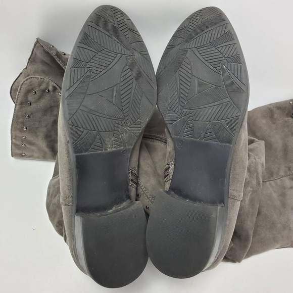 Lime Light Joaquin Faux Suede Studded Knee High Tall Gray Riding Boots Size 9 - Picture 10 of 12